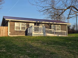 1990 S Pleasant Rd SE, Corydon, IN 47112