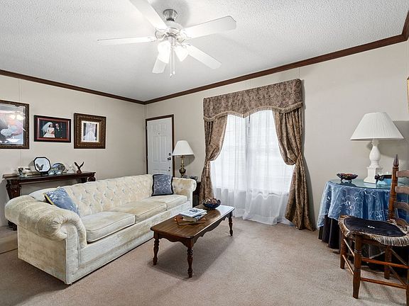 5th image of 41 Fernwood Dr