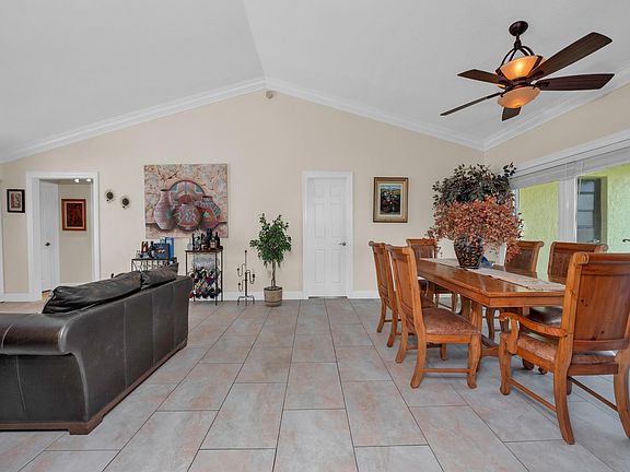 5th image of 11731 NW 40th Place