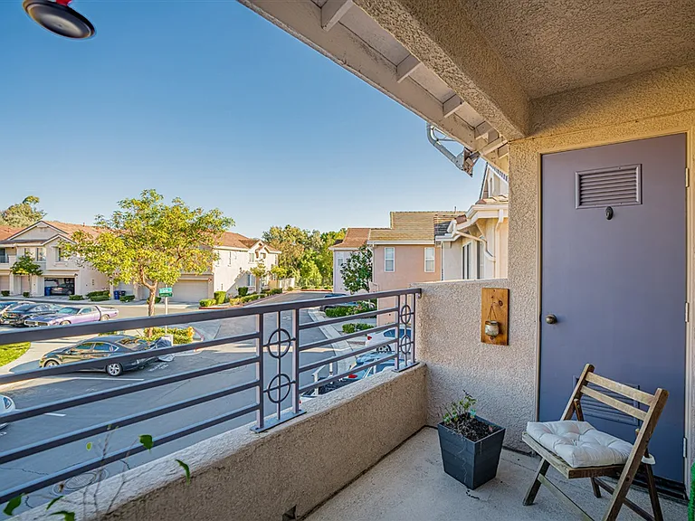 1276 El Cortez Ct — Photo 2
