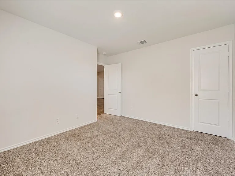 4016 Huntington Dr — Photo 20