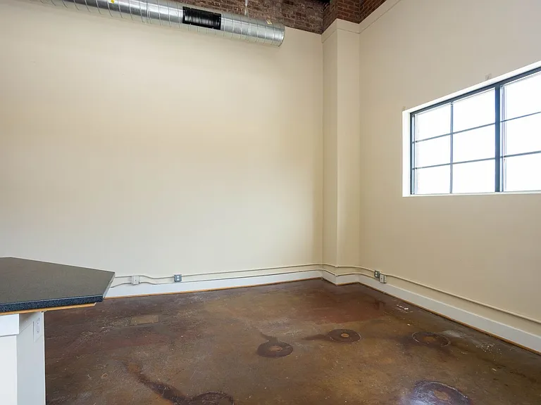 Cornish Brewery Apartment Homes — Photo 32