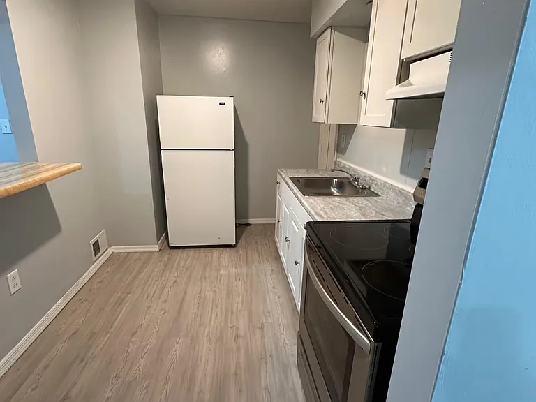 333 Manown St #5 — Photo 10