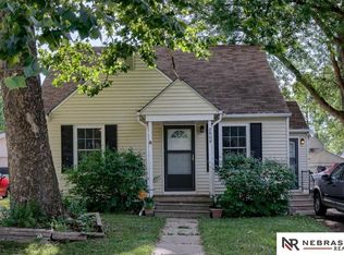 2909 N Cotner Blvd, Lincoln, NE 68507
