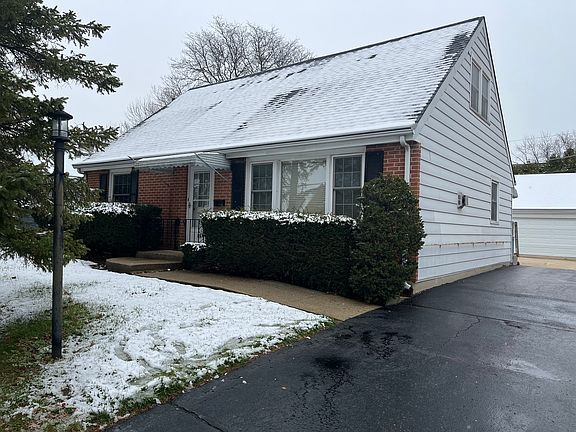 2nd image of 169 S Brockway St