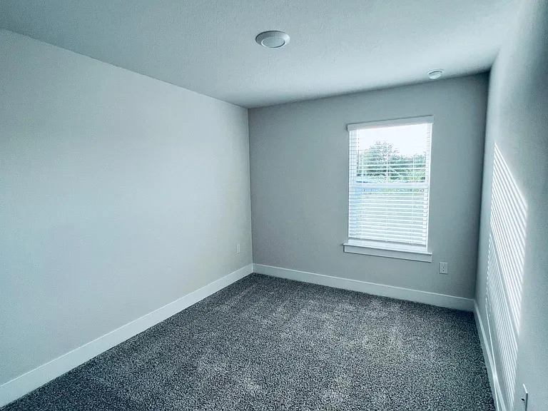 6311 Grove Park Dr — Photo 20