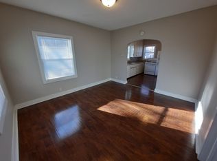 3814 8th Pl, Des Moines, IA 50313