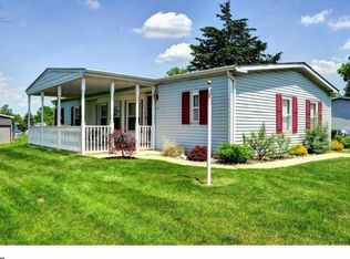 771 Stream View Dr, North Wales, PA