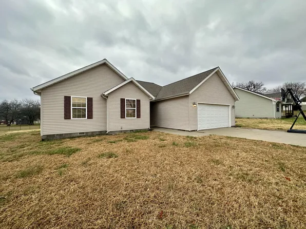 302 George Street, Diamond, MO 64840