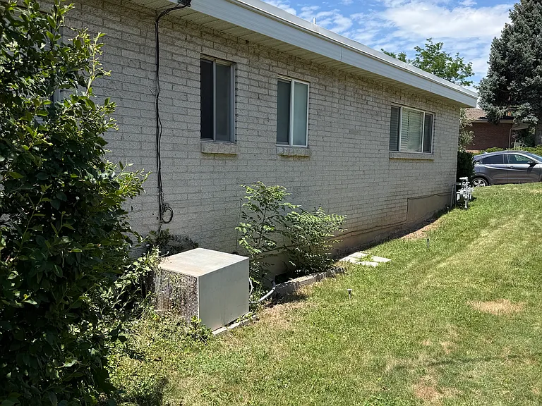 2626 E Blaine Ave — Photo 14