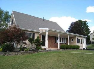 20 Tanglewood Dr, Goshen, NY 10924