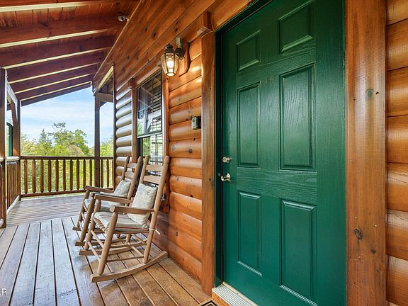 3rd image of 1274 Serenity Ln