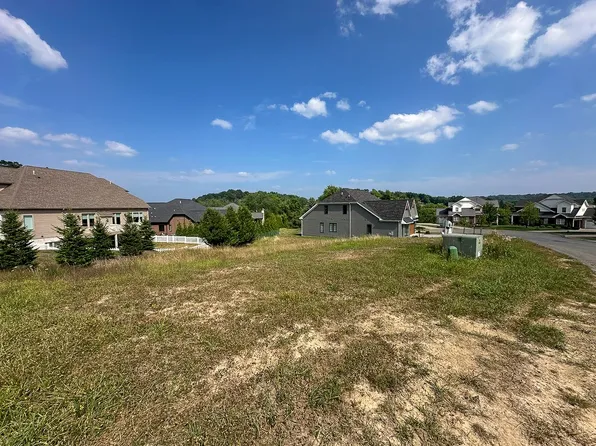 4405 S Meadow Dr, Allison Park, PA 15101