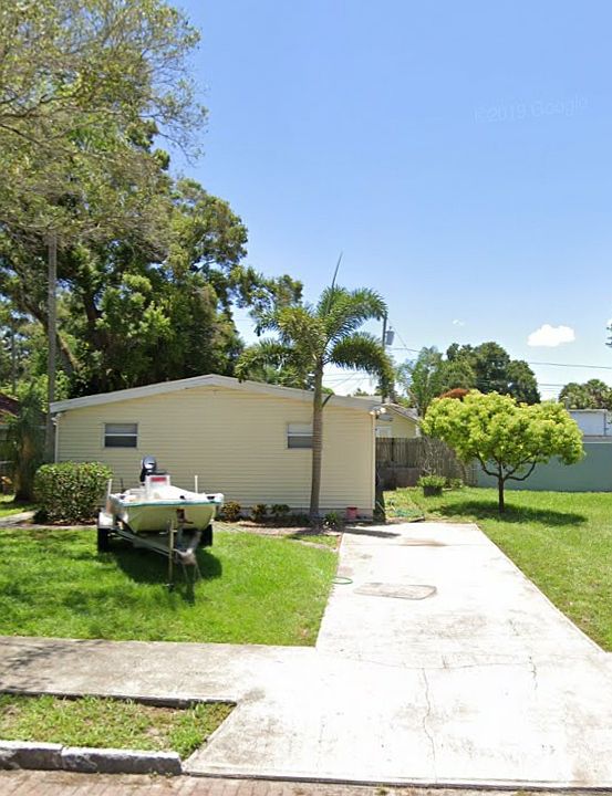 1st image of 2058 28th Ave N