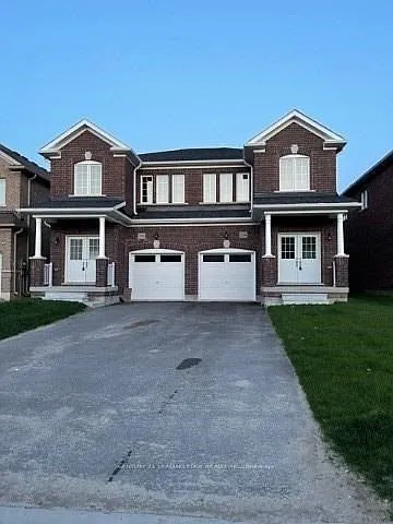 234 Ridley Cres — Photo 2