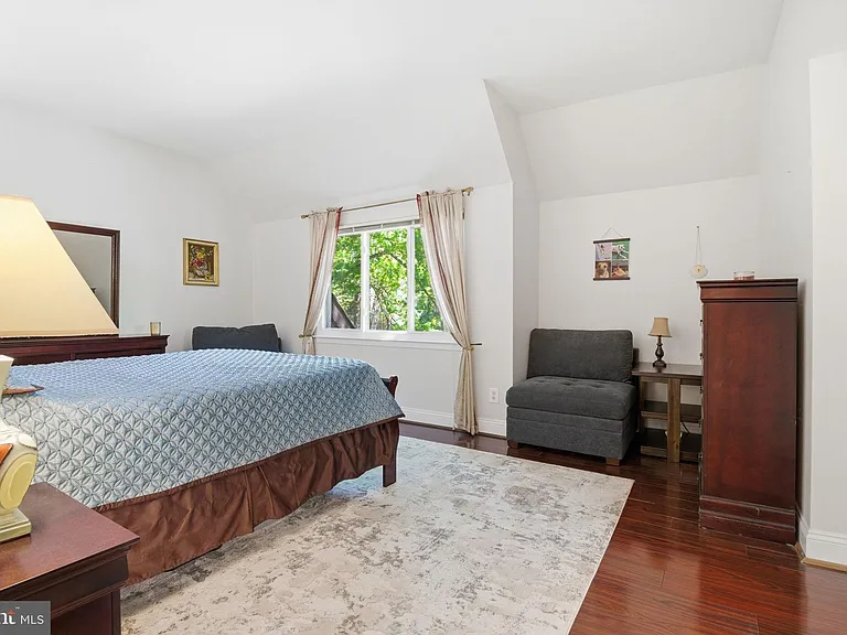 1509 Farsta Ct — Photo 30