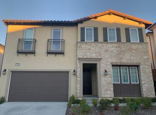 12000 N Mirabel Way, Northridge, CA 91326
