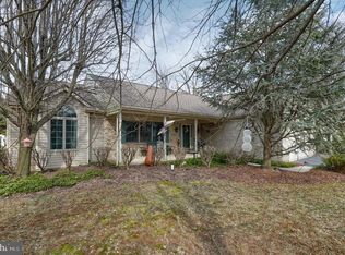 69 Misty Ln, Ephrata, PA 17522