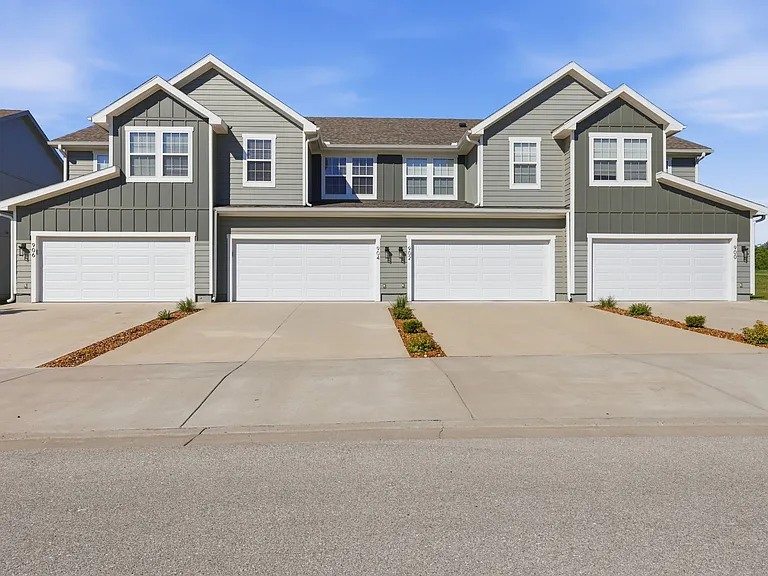 The Venue Townhomes — Photo 98