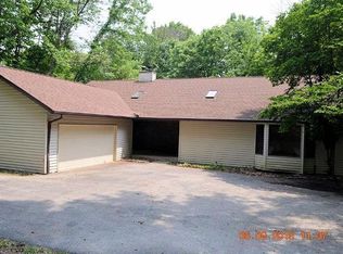 3030 Twin Ridge Dr, New Richmond, OH 45157