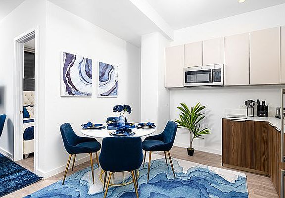4th image of 45 John St #5C