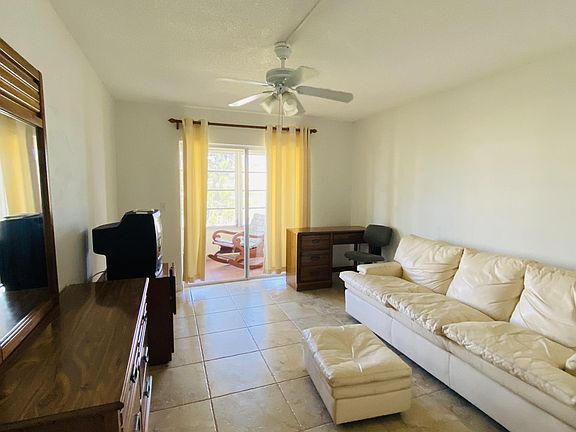 5th image of 202 Wellington Cir #C-2020
