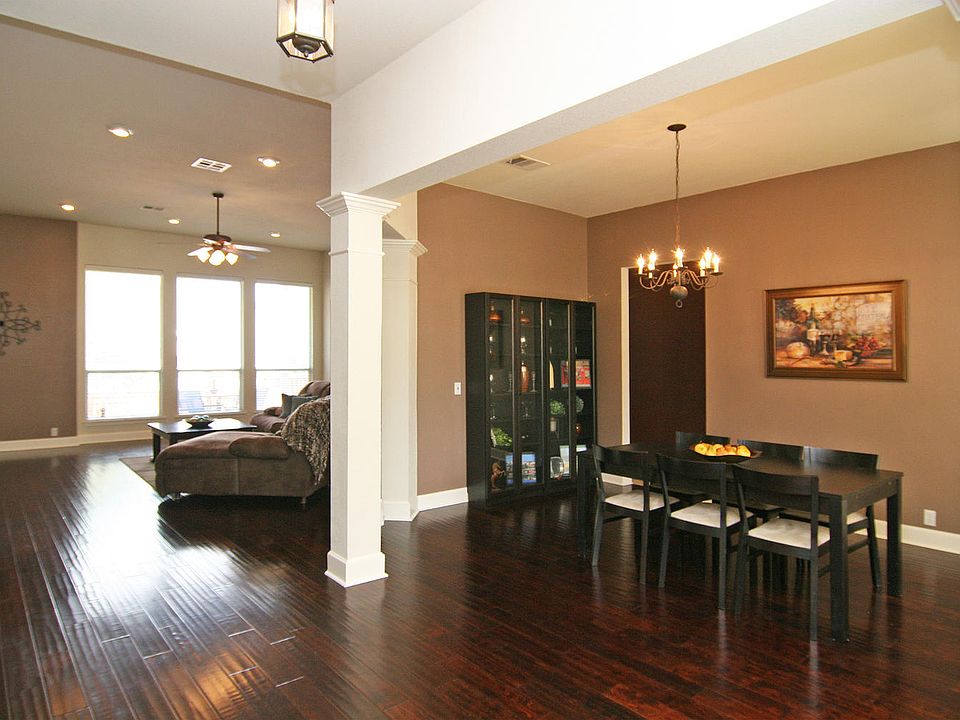 1st image of 2813 Corabella Pl