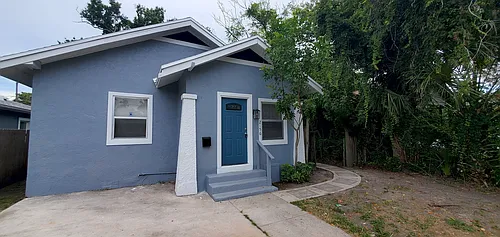2156 17th Ave S Photo 1
