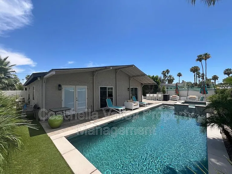 835 S Nueva Vista Dr — Photo 4