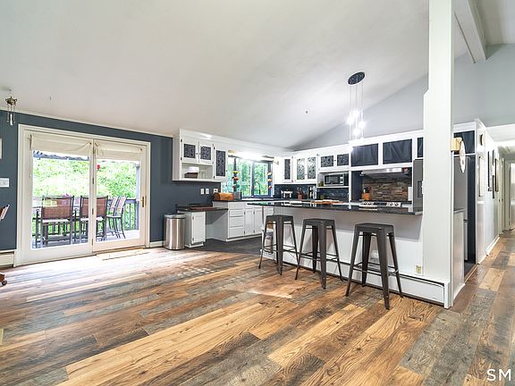 5th image of 141 Alger Road