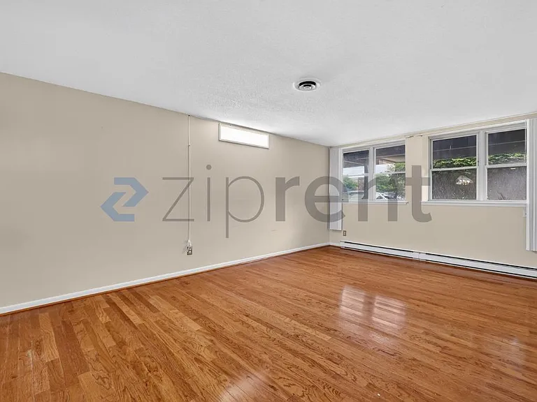 140 Kane St #A7 — Photo 2