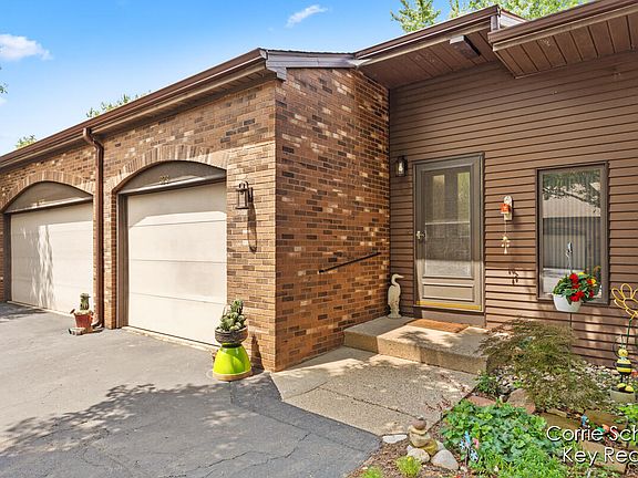 2nd image of 3231 Arrowhead Arms Ct SW