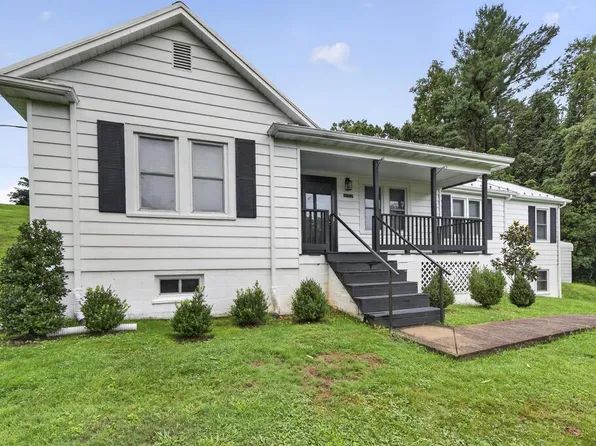 32002 Hollyfield Rd, Damascus, VA 24236