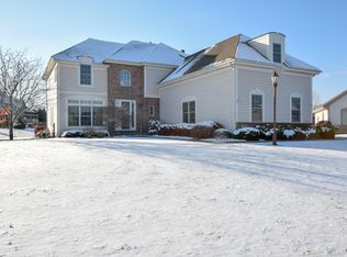 W139S9741 Rockridge Ct, Muskego, WI 53150
