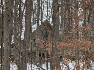 15 Ocean Dr, Freeville, NY 13068