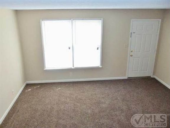 3rd image of 140 Darlene Dr APT 3