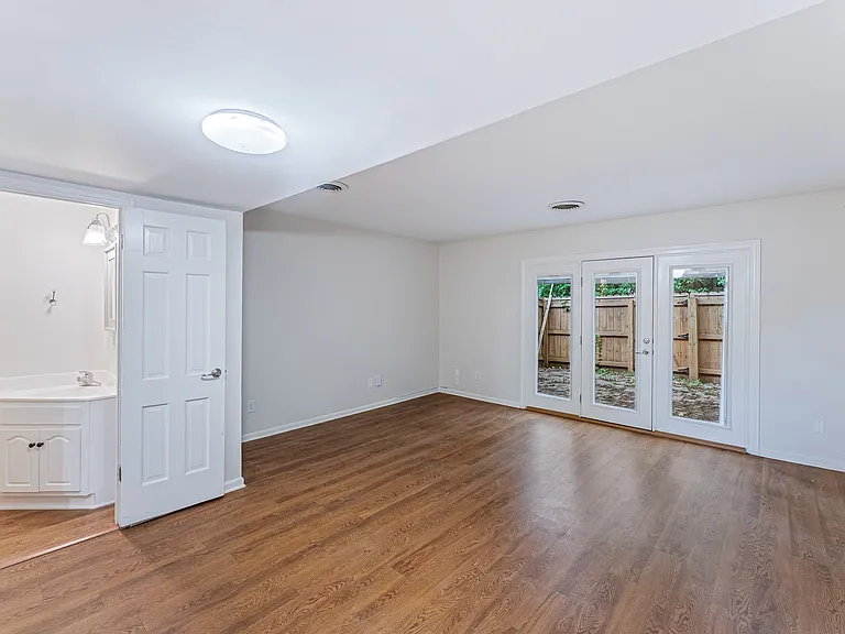 6529 Deane Hill Dr #43 — Photo 8