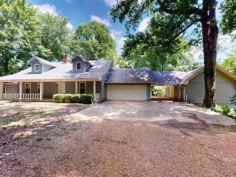 1st image of 719 Oak Ridge Rd