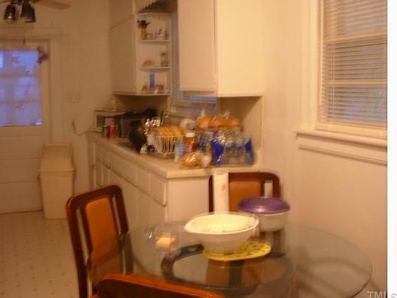 Eat in Kitchen
