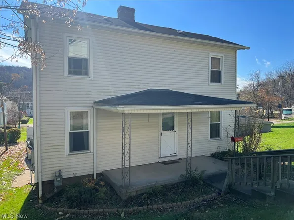 53930 Harrison St, Neffs, OH 43940