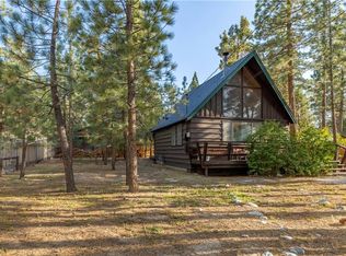 616 Meadow Ln, Big Bear City, CA 92314