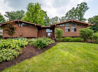 8514 55th St, Coal Valley, IL 61240