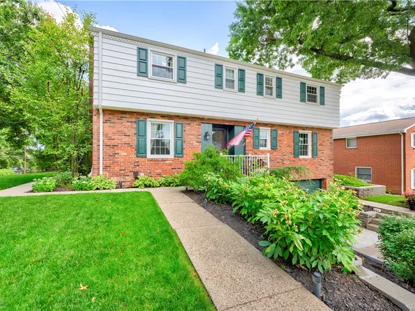 909 Lovingston Dr, Pittsburgh, PA 15216