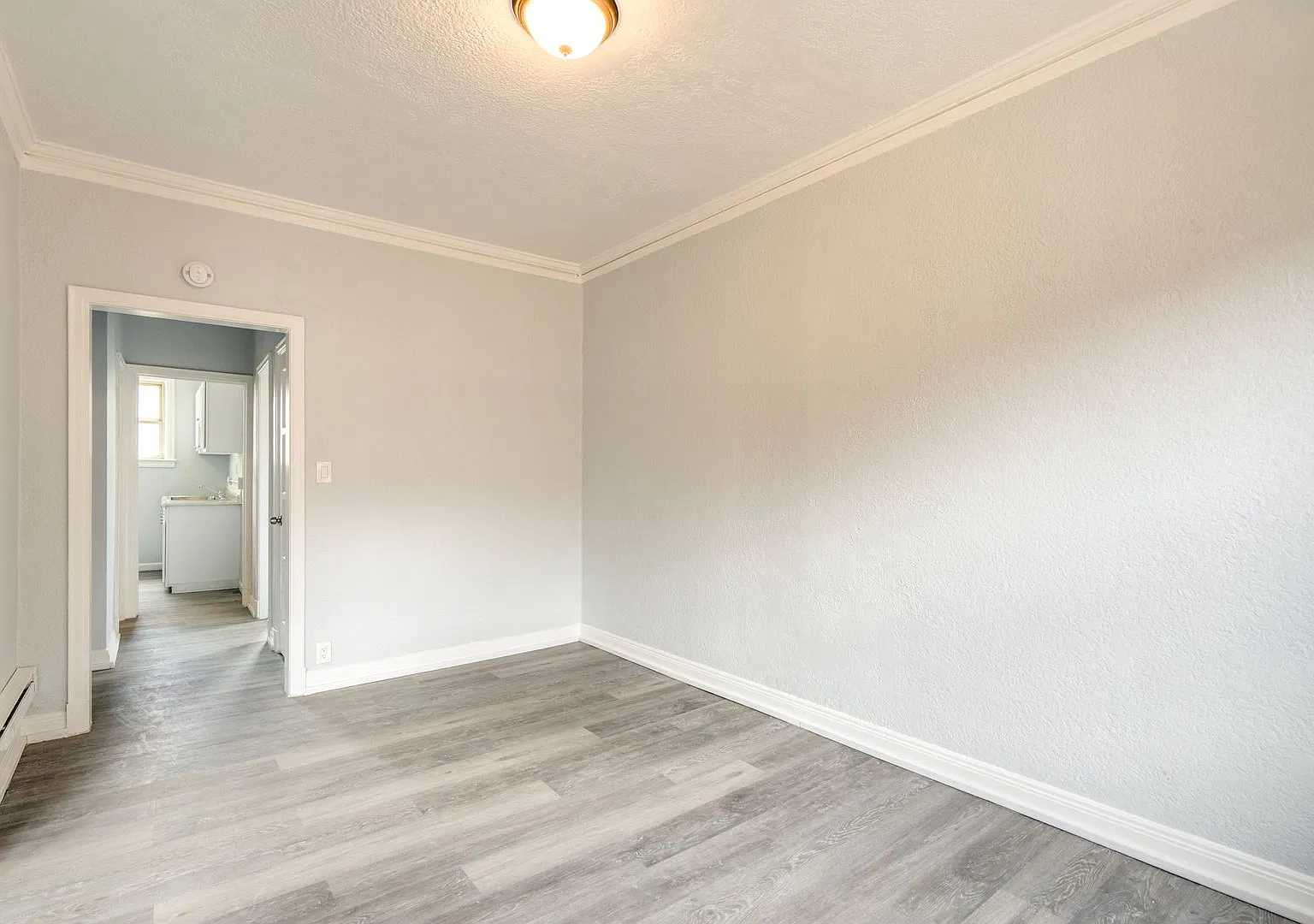 2-Bedrooms — Photo 4