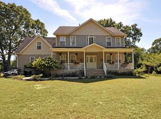551 W Farms Rd, Howell, NJ 07731