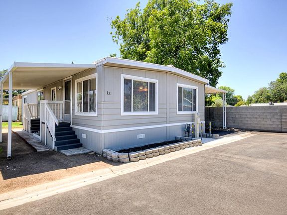 2nd image of 5541 E Tulare St Space 13
