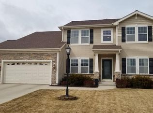 2216 Willow Pond Way, Grafton, WI 53024
