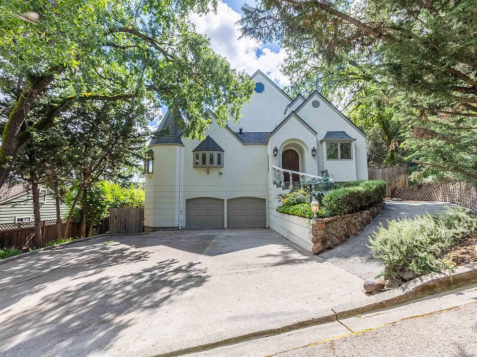 3 Lerner Dr