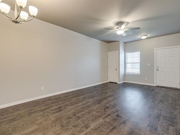 5th image of 1005 SW 91st St