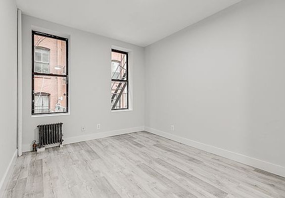 4th image of 439 E 74th St #2RW